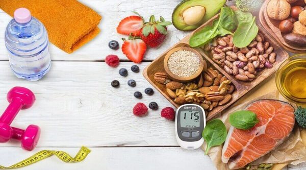 Chế độ dinh dưỡng và luyện tập cho người bệnh tiểu đường